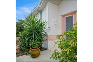 127 Pepper Lane, Jensen Beach, Fl 34957 Jensen Beach, FL 34957 Sold 06/01/23