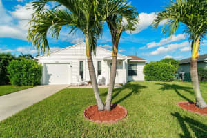 5504  Courtney Circle Boynton Beach, FL 33437 Sold 02/10/23