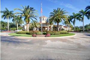 6531 Boticelli Dr, Lake Worth, FL 33467, Sold 02/24/23