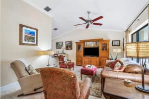 110 Bayberry Circle Jupiter, FL 33458 Sold 03/03/23