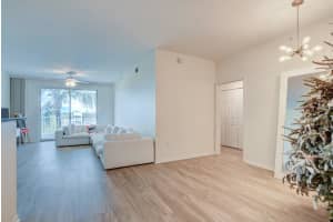 802 W Windward Way 301 Lantana, FL 33462 Sold 06/29/23