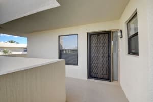 5749 Camino Del Sol 406, Boca Raton, Fl 33433 Boca Raton, FL 33433 Sold 02/23/23