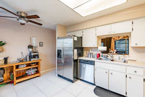 435 25th Ave SW, Vero Beach, FL 32962, Sold 03/07/23