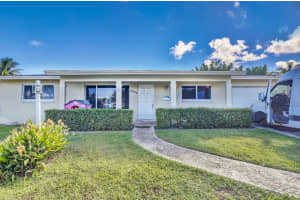 3294 Capri Rd, Palm Beach Gardens, FL 33410, Sold 02/22/23