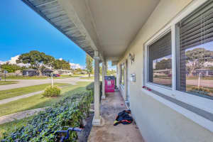 3294 Capri Rd, Palm Beach Gardens, FL 33410, Sold 02/22/23