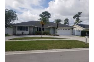 106 Hemingway Court Royal Palm Beach, FL 33411 Sold 04/17/23