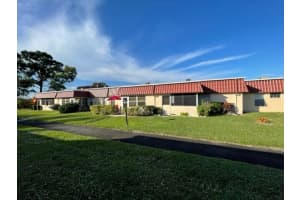 800  Nantucket Circle, Lake Worth Beach, FL 33467 Sold 11/15/23