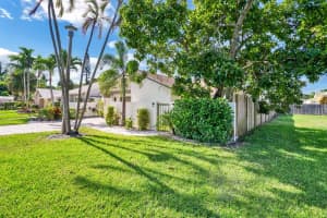 900 Nw 21st Way, Delray Beach, Fl 33445 Delray Beach, FL 33445 Sold 02/13/23