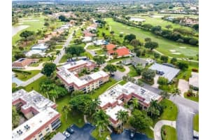 5500  Tamberlane Circle   202 Palm Beach Gardens, FL 33418 Sold 01/27/23