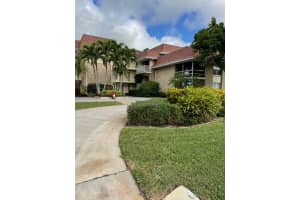 5500  Tamberlane Circle   202 Palm Beach Gardens, FL 33418 Sold 01/27/23
