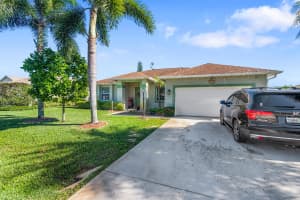 4750 50th Dr, Vero Beach, FL 32967, Sold 04/06/23