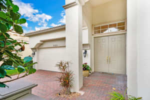 9126  Via Elegante, Wellington, FL 33411 Sold 08/07/23