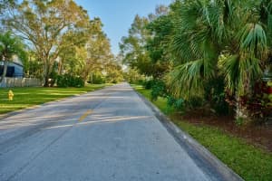 1420 39th Ave, Vero Beach, FL 32960, Sold 01/23/23