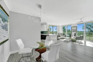 700 E Boynton Beach Boulevard 402 Boynton Beach, FL 33435 Sold 03/02/23