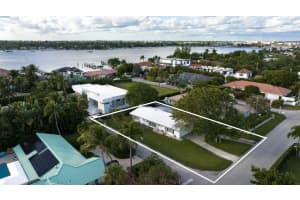 821 W Oyster Lane, Lantana, Fl 33462 Manalapan, FL 33462 Sold 03/31/23