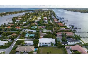 821 W Oyster Lane Manalapan, FL 33462 Sold 03/31/23