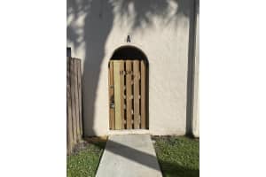 6304 Seven Springs A Boulevard A, Greenacres, Fl 33463 Green Acres, FL 33463 Sold 02/07/23