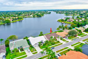 1152 Lake Breeze Dr, Wellington, FL 33414, Sold 01/27/23
