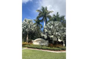 8101  Briantea Drive Boynton Beach, FL 33472 Sold 01/31/23