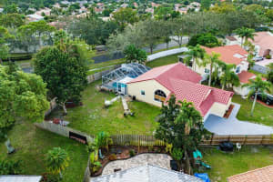 121 Applewood Drive Green Acres, FL 33463 Sold 03/07/23