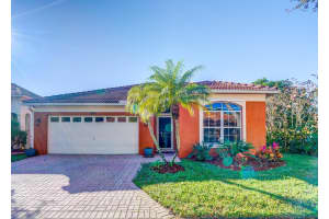 5184 Elpine Way Palm Beach Gardens, FL 33418 Sold 03/14/23