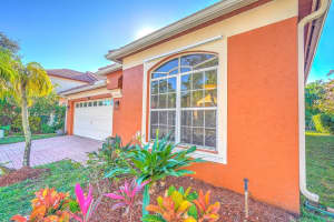 5184 Elpine Way Palm Beach Gardens, FL 33418 Sold 03/14/23