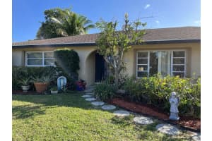 718 SW 27th Pl, Boynton Beach, FL 33435, Sold 03/22/23