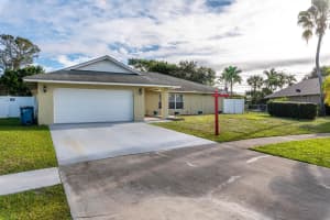 183  Sunflower Circle Royal Palm Beach, FL 33411 Sold 03/15/23