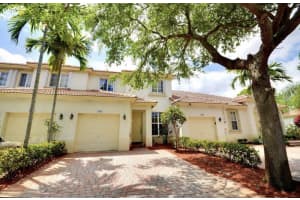 7962 Nw 19th Court Pembroke Pines, FL 33024 Sold 02/01/23