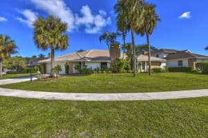 12890 La Rochelle Cir, West Palm Beach, FL 33410, Sold 02/08/23