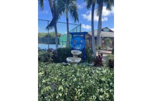 4  Crossings Circle  W B Boynton Beach, FL 33435 Sold 02/22/23