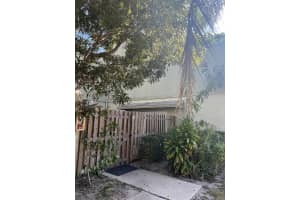 4  Crossings Circle  W B Boynton Beach, FL 33435 Sold 02/22/23