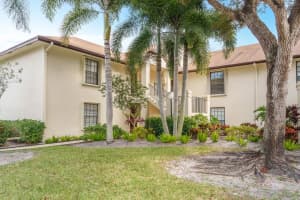 3231  Jog Park Drive Green Acres, FL 33467 Sold 02/28/23