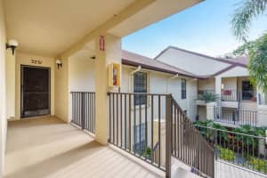 3231  Jog Park Drive Green Acres, FL 33467 Sold 02/28/23