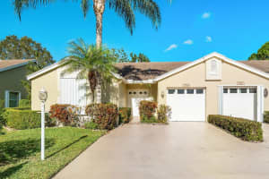 3519 Westminster Drive Green Acres, FL 33463 Sold 02/23/23