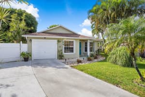 10123  Boynton Place Circle Boynton Beach, FL 33437 Sold 01/25/23
