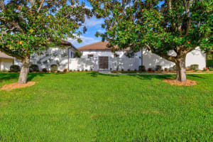 4104 SE Fairway E, Stuart, FL 34997, Sold 04/28/23