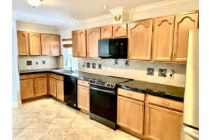 2502  Vision Drive Palm Beach Gardens, FL 33418 Sold 02/10/23