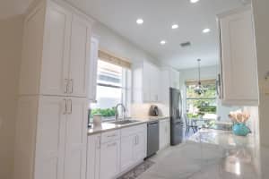 167 E Hampton Way Jupiter, FL 33458 Sold 04/04/23