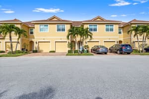 631 Sw Glen Crest Way, Stuart, Fl 34997 Stuart, FL 34997 Sold 03/06/23