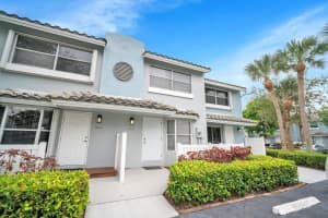 1014 E Jeffery Street Boca Raton, FL 33487 Sold 04/21/23