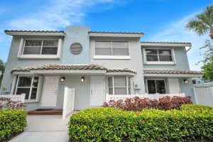 1014 E Jeffery Street Boca Raton, FL 33487 Sold 04/21/23