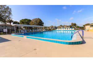 2  Lake Vista Trail   206 Port Saint Lucie, FL 34952 Sold 04/07/23
