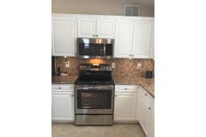 591 High Hawk Cir, Vero Beach, FL 32962, Sold 01/31/23