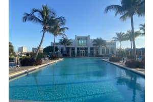 300 S Australian Avenue   814 West Palm Beach, FL 33401 Sold 03/30/23