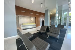 300 S Australian Avenue   814 West Palm Beach, FL 33401 Sold 03/30/23