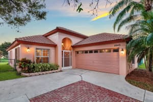2043 Bonisle Circle Palm Beach Gardens, FL 33418 Sold 04/25/23