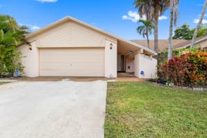 8165  Chatuga Court Lake Worth, FL 33467 Sold 02/24/23