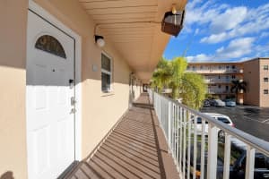 2515 Ne 2nd Court   203 Boynton Beach, FL 33435 Sold 04/03/23