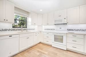 300 N Highway A1a, N-201, Jupiter, Fl 33477 Jupiter, FL 33477 Sold 03/15/23